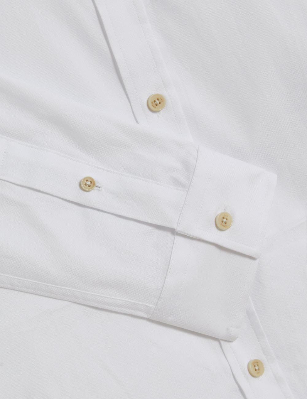Men Ted Baker ALLARDO - Regular Fit Cotton Oxford Casual Shirts White | India  EMTS-76435