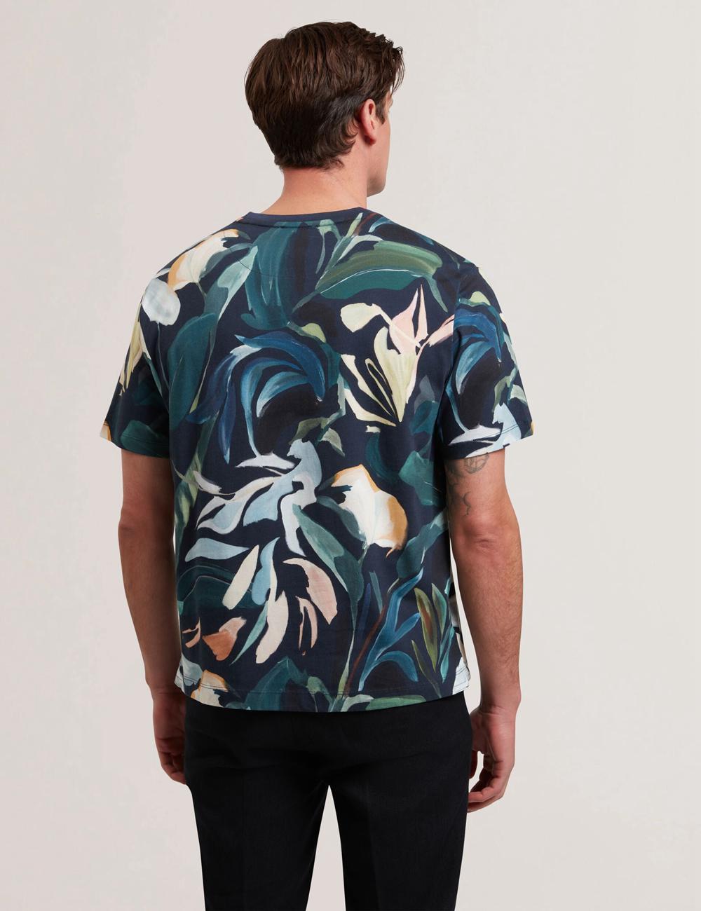 Men Ted Baker ALMOI - Floral Print Pure Cotton T-Shirts Black | India  GLNW-26048