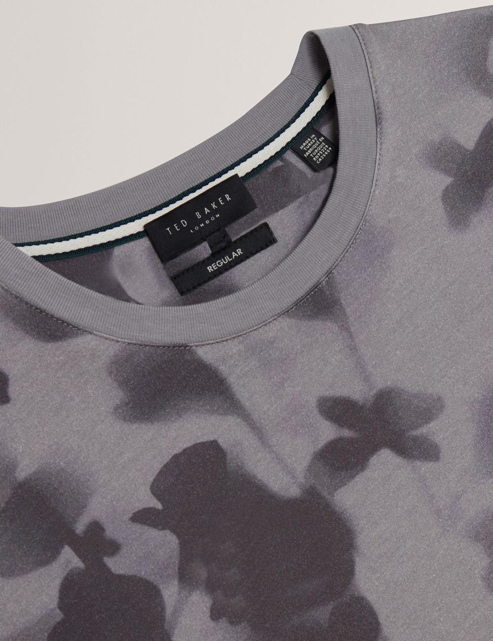 Men Ted Baker DENNISS - Monochrome Floral Print Cotton T-Shirts Dk-Grey | India  WJTN-95472