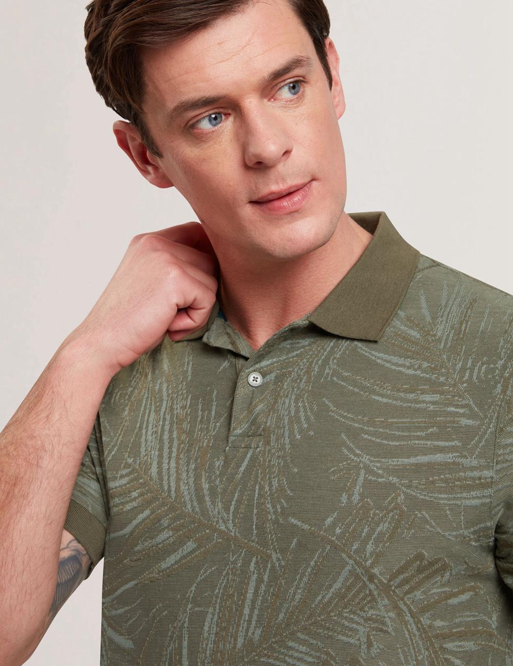 Men Ted Baker EDWINE - Leaf Print Short Sleeve Polos Shirts Khaki | India  SPYJ-35946