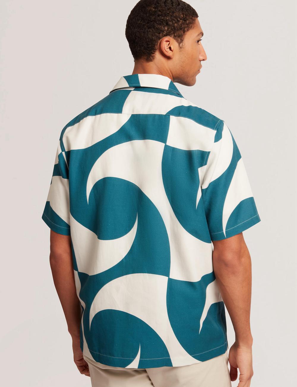 Men Ted Baker ROLDAN - Short Sleeve Oversized Swirl Print Casual Shirts Turquoise | India  GKIP-18972