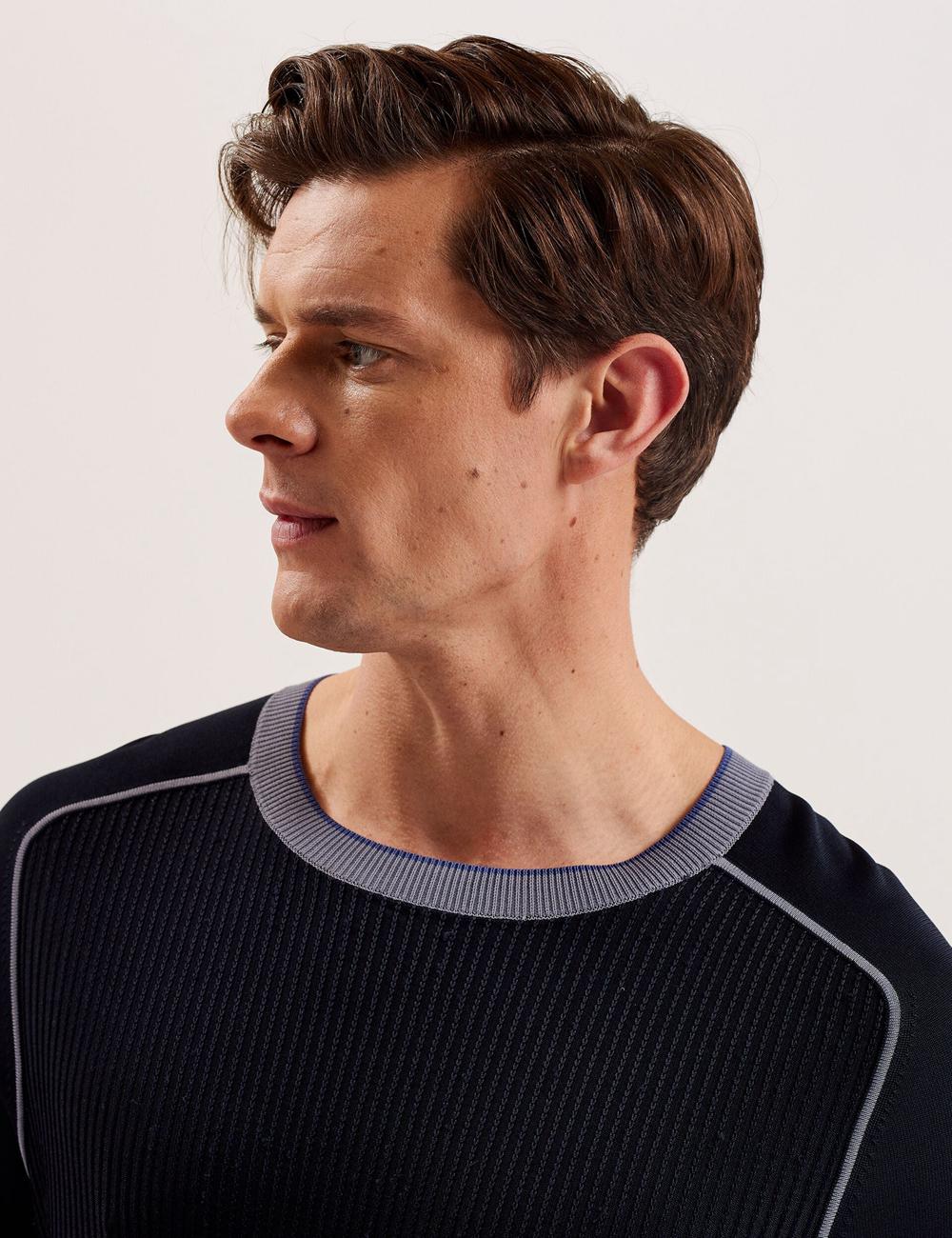 Men Ted Baker TOREZ - Long Sleeve Textured Knit Top Jumpers Navy | India  CBKZ-78230