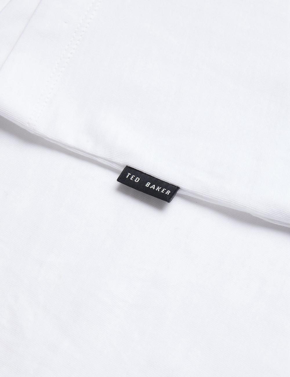 Men Ted Baker TYWINN - Classic Crew Neck Cotton T-Shirts White | India  MGJT-47259