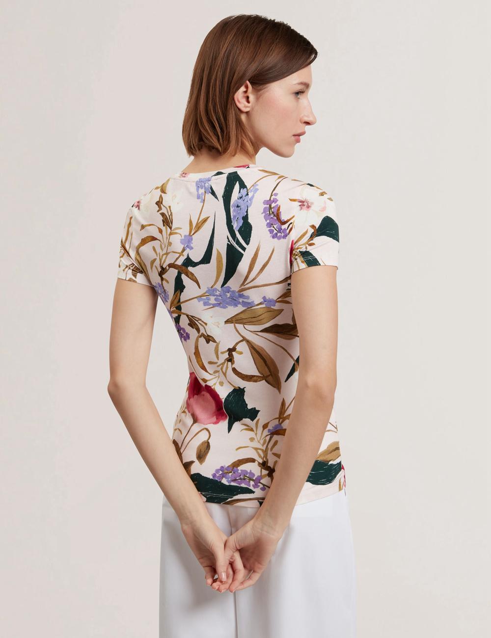 Women Ted Baker BELLIEA - Painted Floral Print Slim Fit T-Shirts Pink | India  HNLS-68437