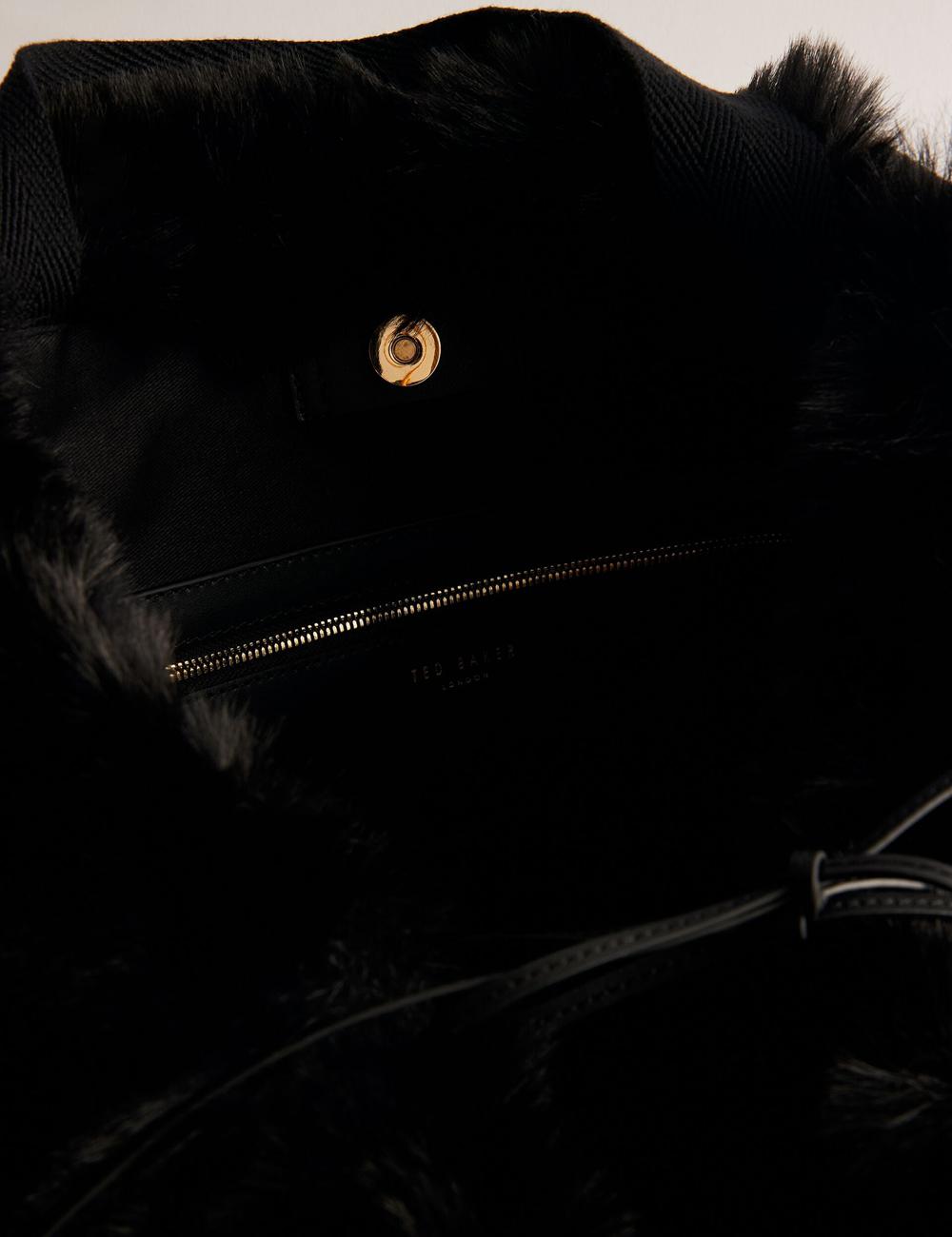 Women Ted Baker CADENCE - Faux Fur Webbing Strap Shopper Shopper Bags Black | India  WTVM-24531