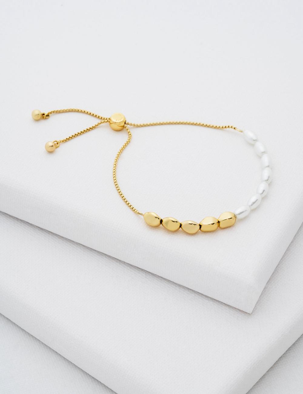 Women Ted Baker INELA - Island Pearl Bead Adjustable Bracelets Gold | India  VLEW-56372