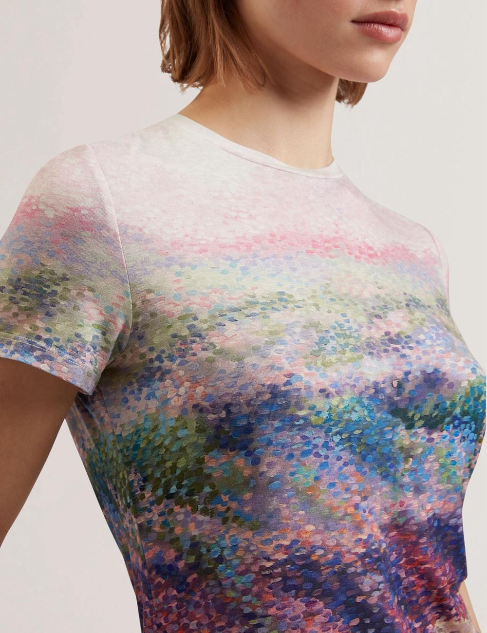 Women Ted Baker KAYTTE - Painted Print Crew Neck Fitted T-Shirts Mid-Pink | India  MCWK-72159