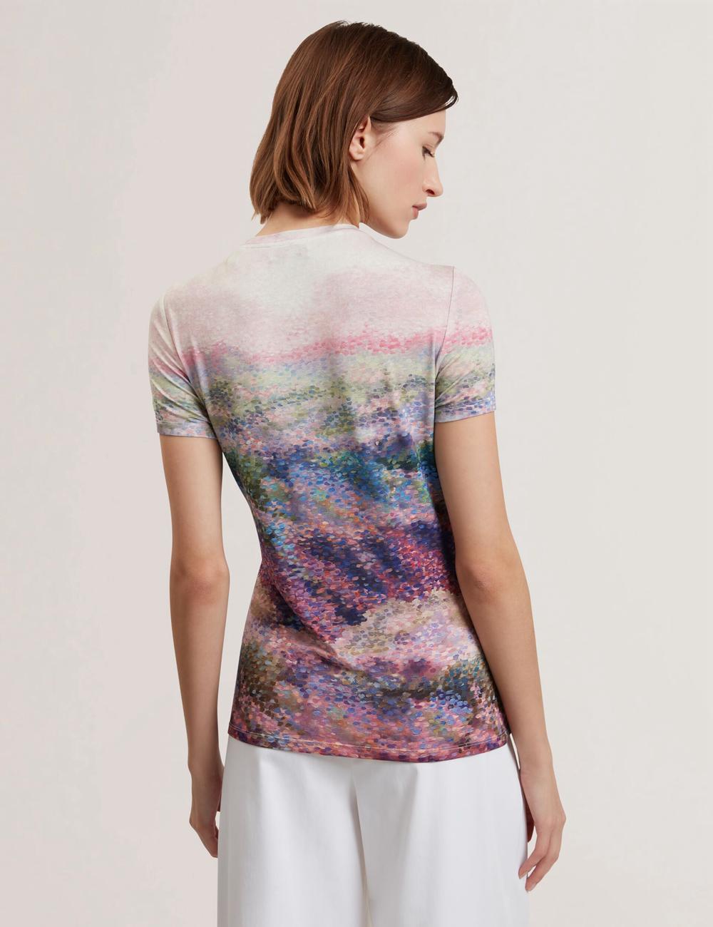 Women Ted Baker KAYTTE - Painted Print Crew Neck Fitted T-Shirts Mid-Pink | India  MCWK-72159