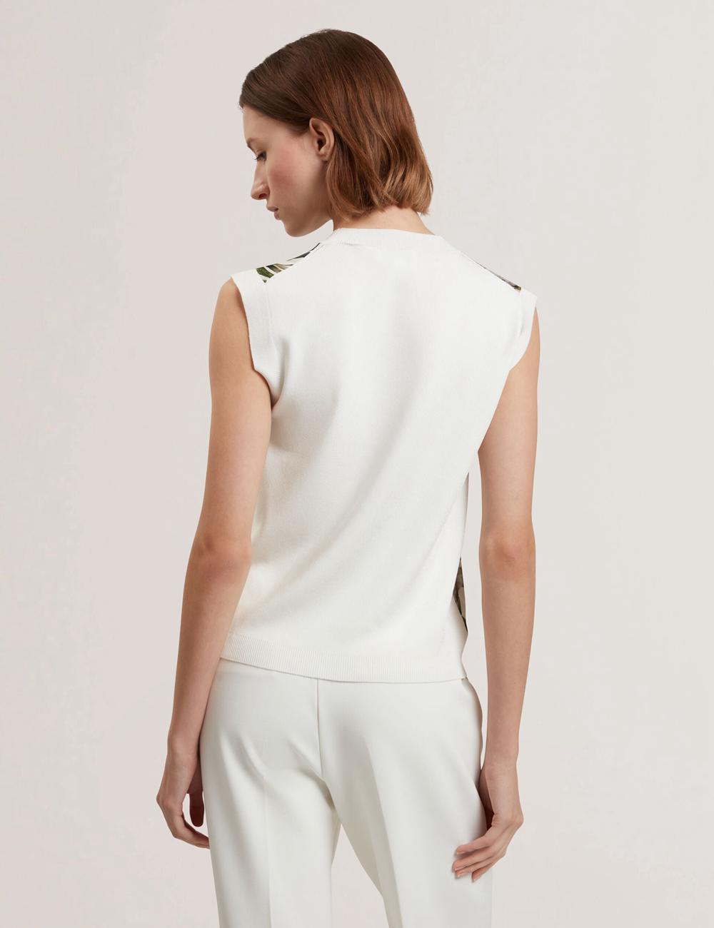 Women Ted Baker LIILEA - Floral Print Front Boxy Knitted Tops Ivory | India  XRNP-06583