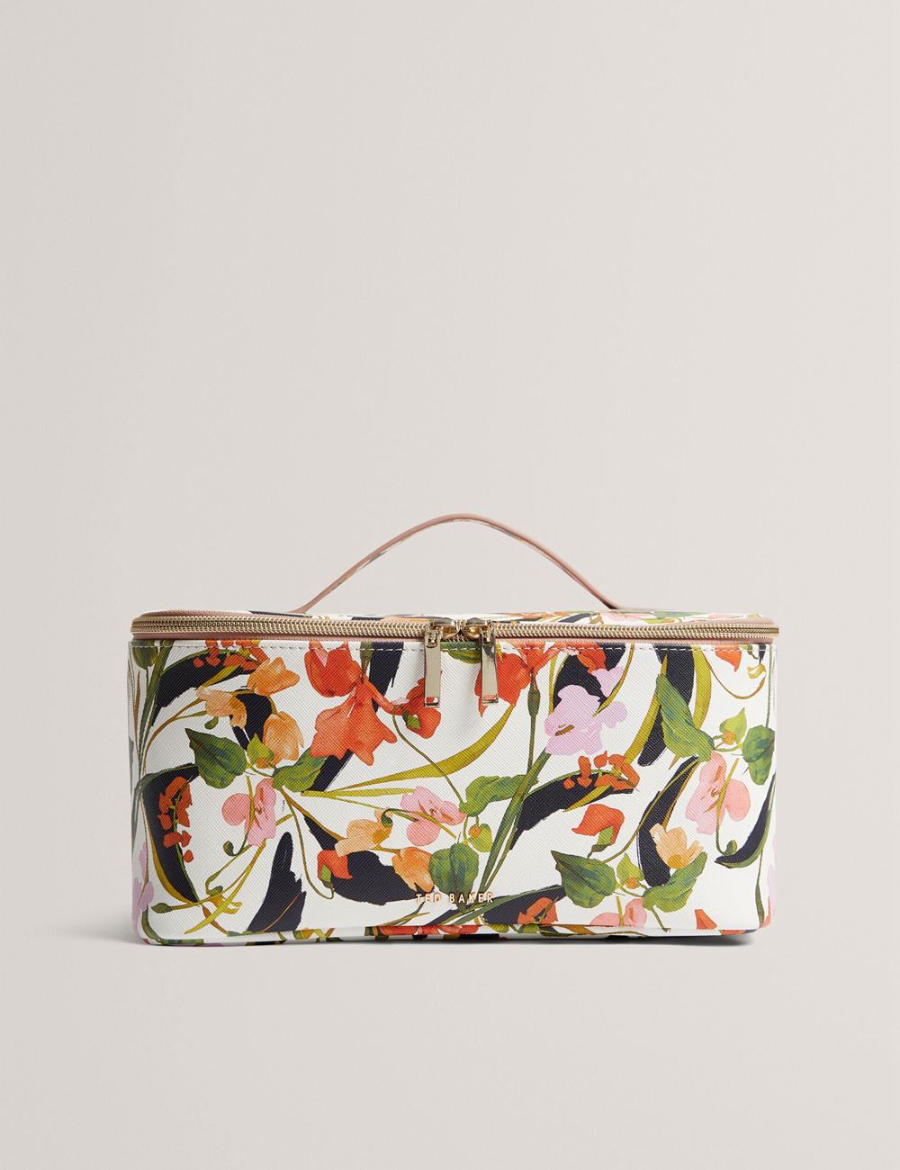 Women Ted Baker LOUISII - Floral PU Top Handle Large Wash Bags Nat-White | India  GHFK-71856