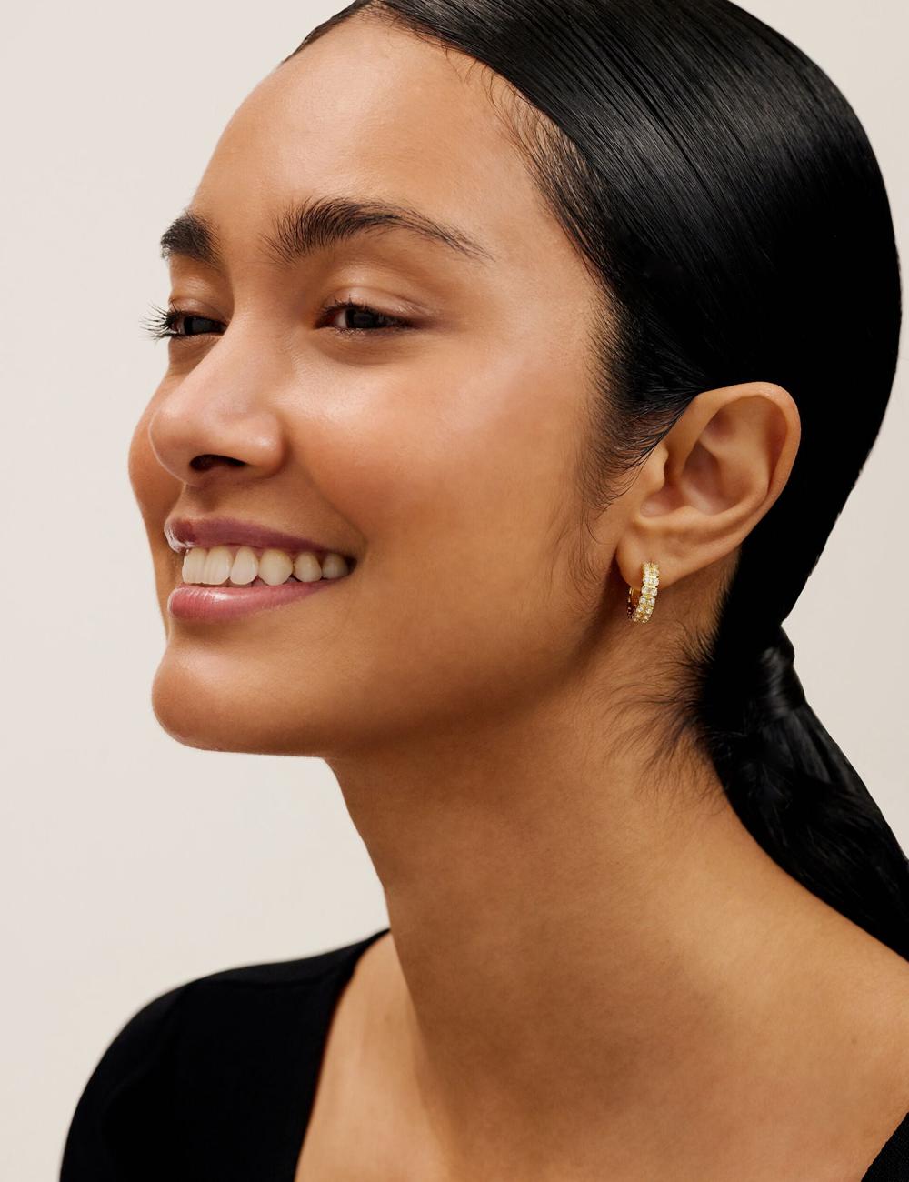 Women Ted Baker MELLRIE - Double Row Crystal Hoop Earrings Gold | India  FACB-03718