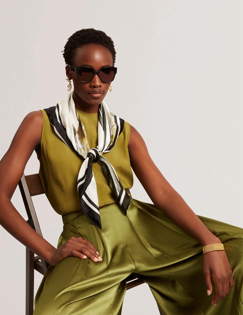 Women Ted Baker SHAMRA - Silk Blend Seam Detail Tops Mid-Green | India  UDVY-12403